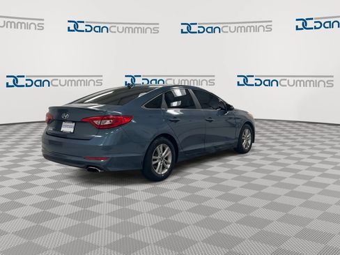 Used 2016 Hyundai Sonata SE FWD image 8