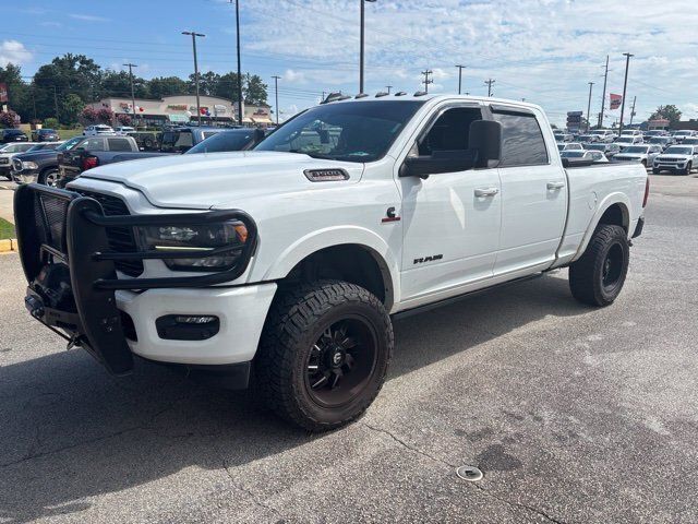 Used 2022 RAM 3500 Limited AWD/4WD image 3