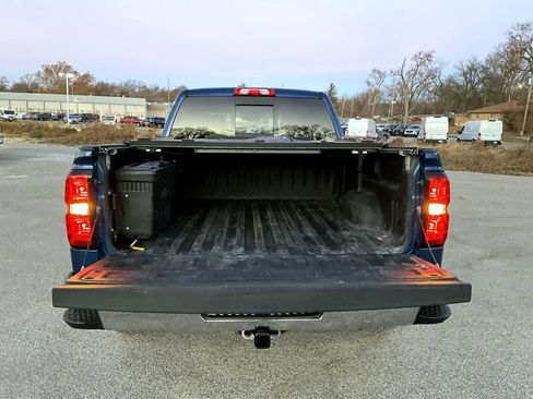 Used 2015 Chevrolet Silverado 1500 LTZ Z71 w/ LTZ Plus Package image 9