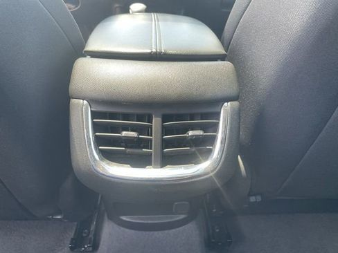 Used 2023 Chevrolet Malibu LT FWD image 21