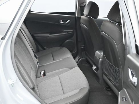 Used 2023 Hyundai Kona SE w/ Cargo Package image 33