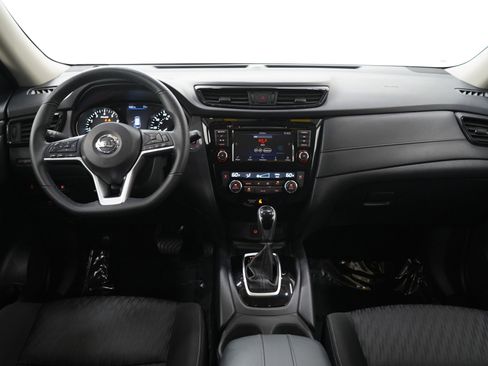 Used 2020 Nissan Rogue SV AWD/4WD image 16
