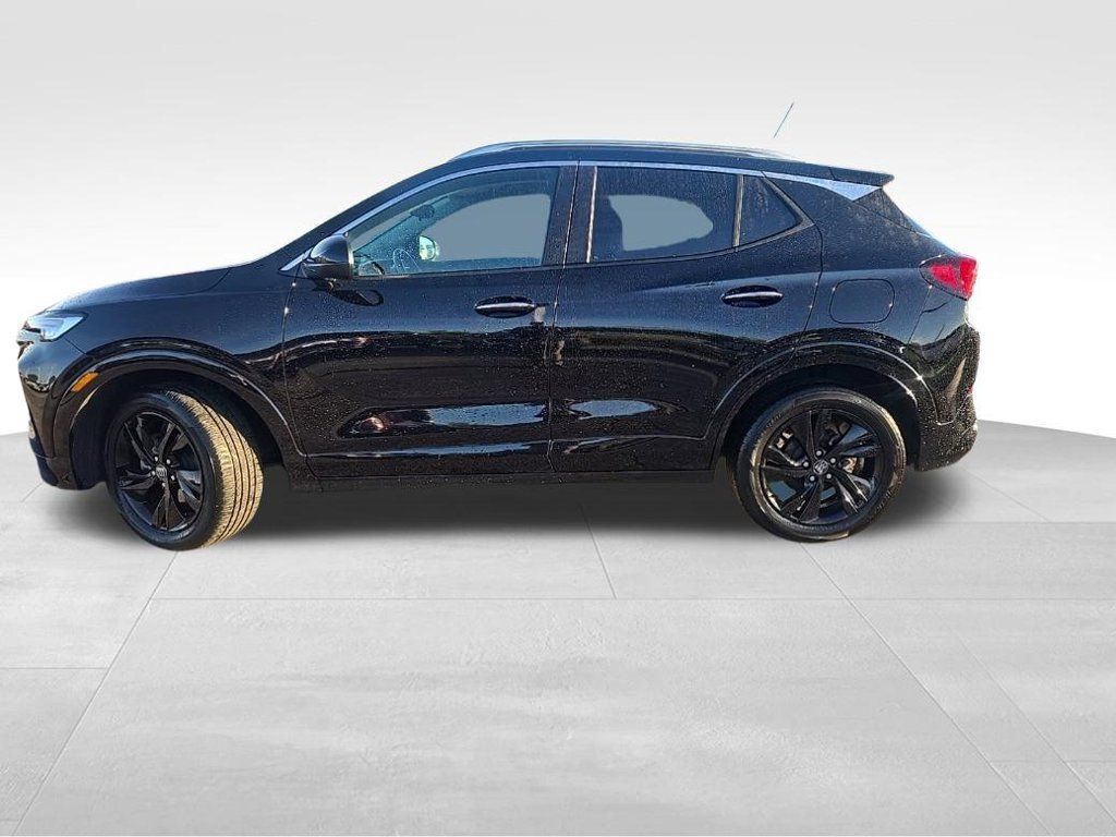 Certified 2024 Buick Encore GX Sport Touring w/ Comfort Package AWD/4WD image 2