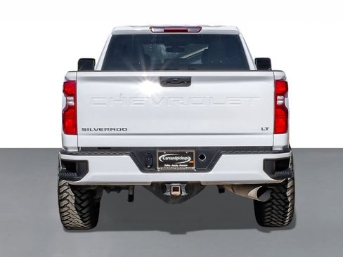 Used 2022 Chevrolet Silverado 2500 LT w/ Fleet Comfort Package image 8