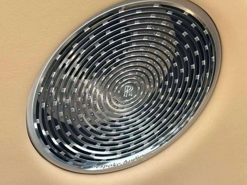 Used 2019 Rolls-Royce Phantom Sedan image 56