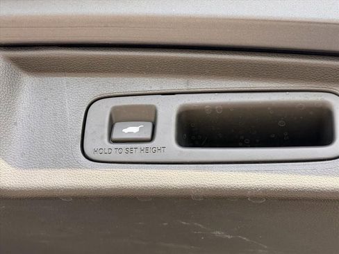 Used 2025 Honda CR-V EX-L image 30