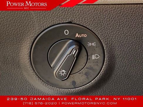 Used 2022 Volkswagen Taos S image 28