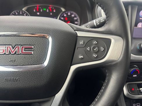 Used 2020 GMC Acadia SLT w/ Premium Package image 21