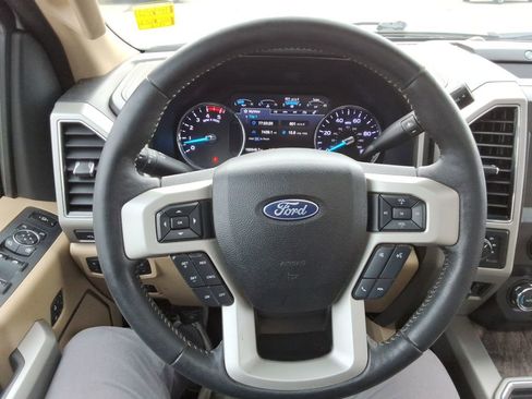 Used 2019 Ford F350 Lariat w/ Lariat Ultimate Package image 27