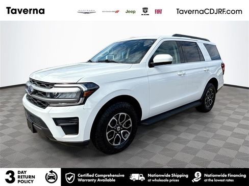 Used 2022 Ford Expedition XLT image 1