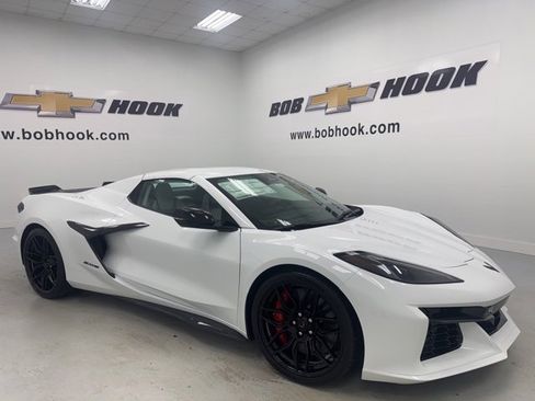 New 2025 Chevrolet Corvette Z06 image 3