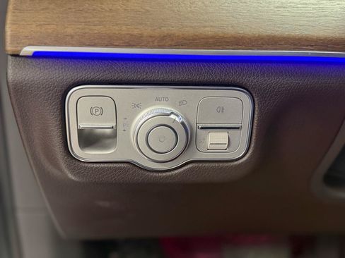 Used 2020 Mercedes-Benz GLS 450 4MATIC w/ Convenience Package image 30
