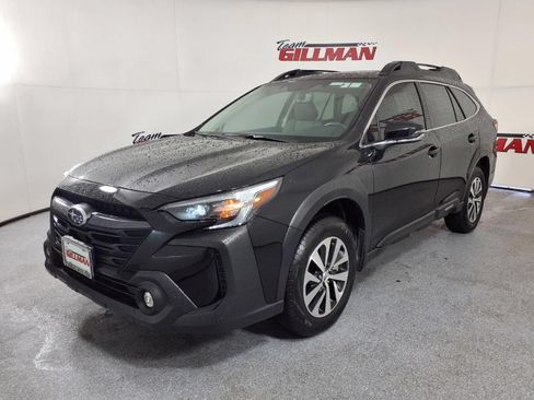 Used 2025 Subaru Outback Premium w/ Popular Package #1A AWD/4WD image 3