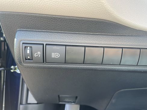 Used 2024 Toyota Corolla LE image 11