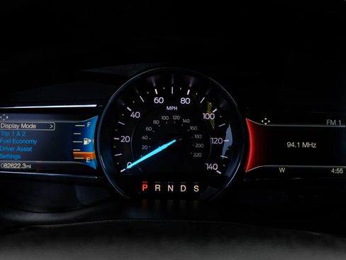 Used 2018 Ford Explorer XLT w/ Equipment Group 202A image 26