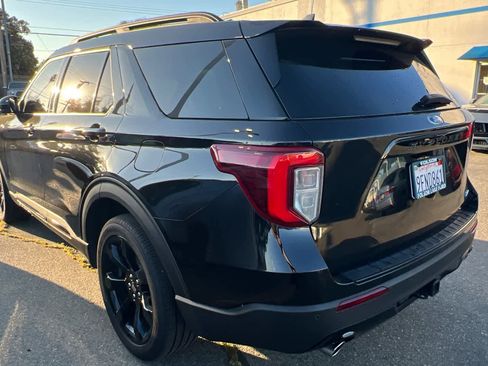 Used 2023 Ford Explorer ST-Line w/ Class IV Trailer Tow Package image 6