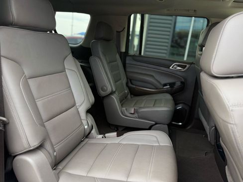 Used 2019 GMC Yukon XL Denali w/ Denali Ultimate Package RWD image 18