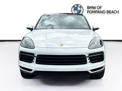 Used 2021 Porsche Cayenne Coupe AWD/4WD image 2