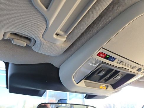 Used 2023 Subaru Forester Limited image 14