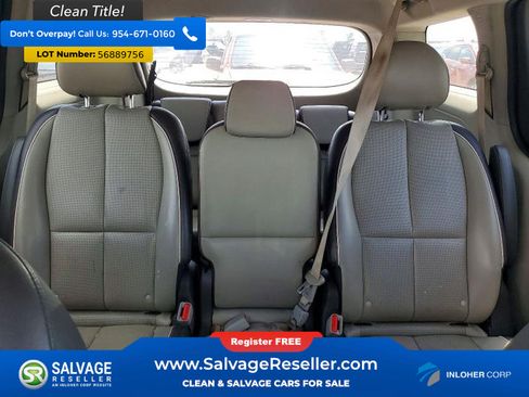 Used 2016 Kia Sedona LX w/ LX Essentials Premium Package FWD image 13