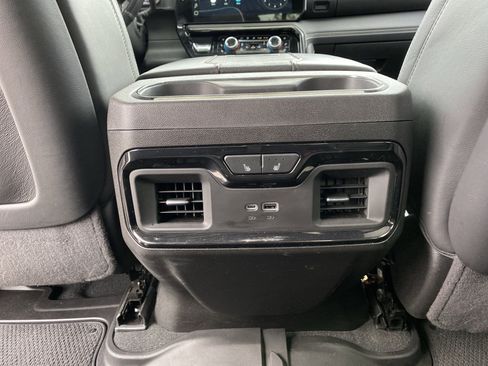 Used 2024 GMC Sierra 2500 AT4X image 46