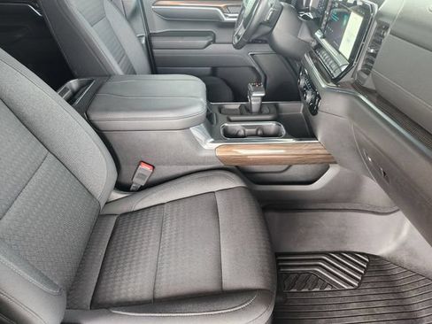 Used 2023 Chevrolet Silverado 1500 RST AWD/4WD image 13