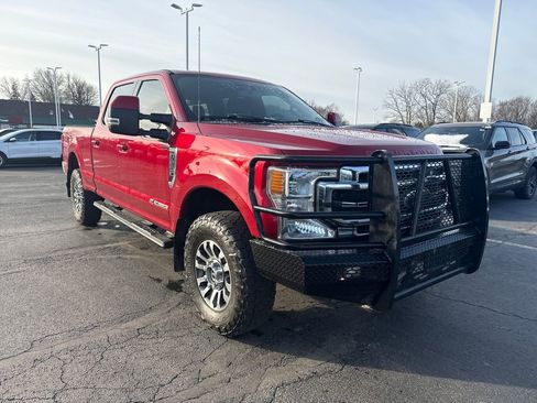 Used 2022 Ford F250 Lariat w/ Lariat Value Package image 4