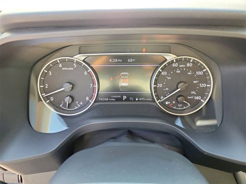 Used 2025 Nissan Rogue SV image 21