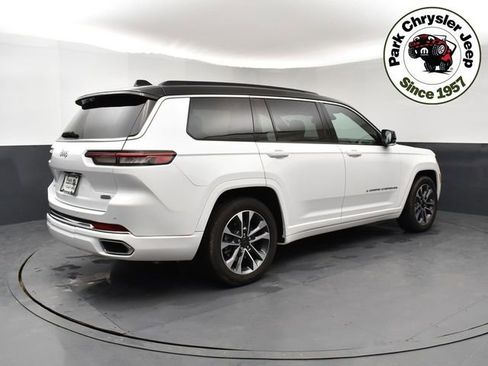 Used 2024 Jeep Grand Cherokee L Overland w/ Advanced Protech Group III image 6
