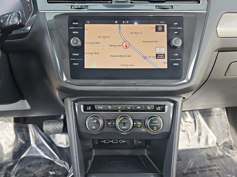 Certified 2020 Volkswagen Tiguan SEL image 23