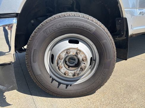 Used 2022 Ford F350 XLT w/ XLT Value Package AWD/4WD image 49