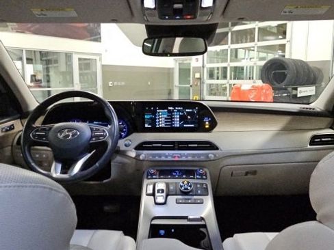 Used 2022 Hyundai Palisade SEL w/ Premium Package image 31