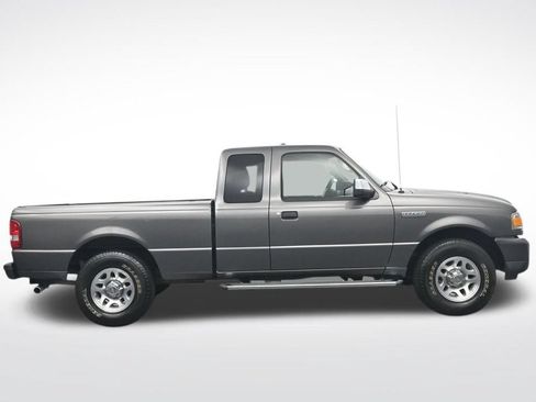Used 2011 Ford Ranger XLT w/ Bright Trim Group RWD image 4