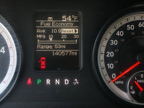 Used 2015 RAM 3500 Tradesman w/ Chrome Appearance Group image 25