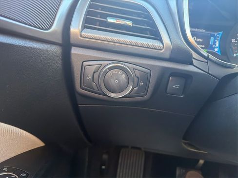 Used 2018 Ford Fusion S image 20