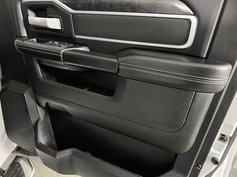 Used 2024 RAM 2500 Big Horn image 31