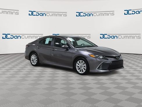 Used 2024 Toyota Camry LE FWD image 3