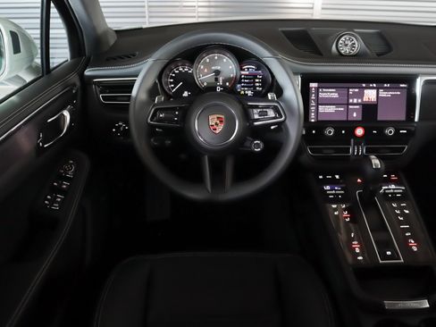 New 2026 Porsche Macan GTS AWD/4WD image 13