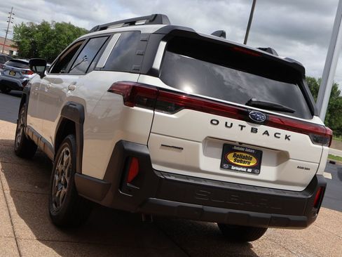 New 2026 Subaru Outback Premium AWD/4WD image 4