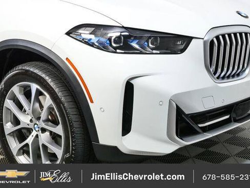 Used 2026 BMW X5 sDrive40i RWD image 2
