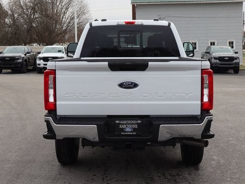 New 2026 Ford F250 XL w/ XL Chrome Package image 16