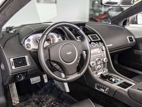 Used 2012 Aston Martin Virage Volante image 17