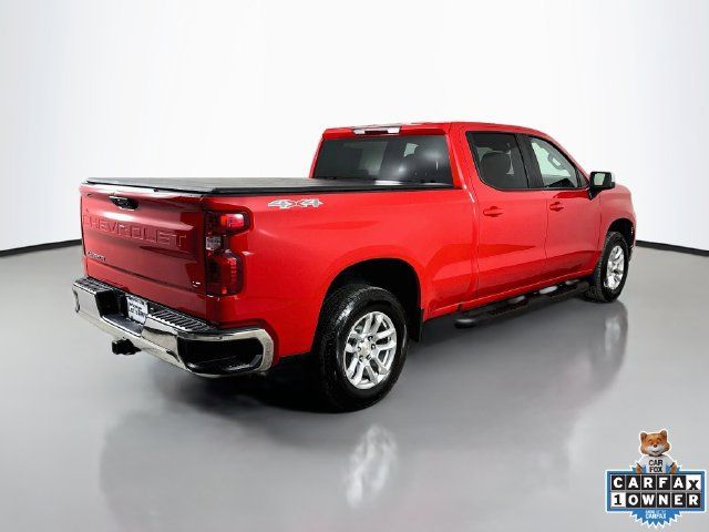 Used 2023 Chevrolet Silverado 1500 LT AWD/4WD image 12