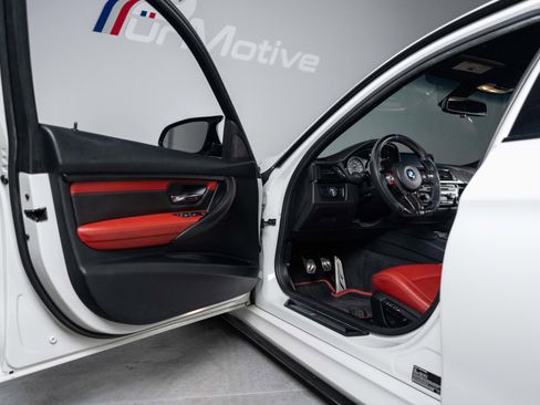 Used 2015 BMW M3 RWD image 58
