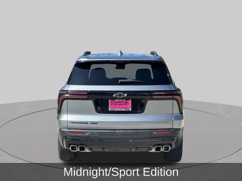 Used 2026 Chevrolet Traverse LT w/ Midnight/Sport Edition AWD/4WD image 4