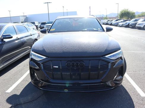 Used 2023 Audi e-tron Chronos AWD/4WD image 3