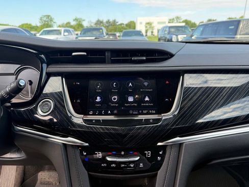 Certified 2024 Cadillac XT6 Premium Luxury w/ LPO, Floor Liner Package AWD/4WD image 22
