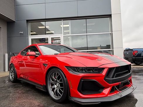 New 2026 Ford Mustang GT Premium w/ GT Performance Package image 6