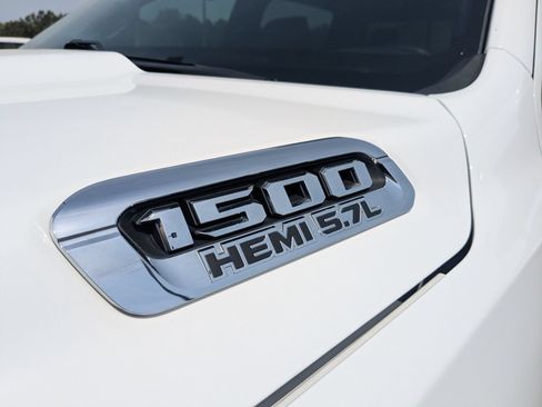 Used 2022 RAM 1500 Laramie w/ Sport Appearance Package AWD/4WD image 29