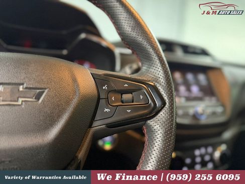 Used 2022 Chevrolet TrailBlazer RS AWD/4WD image 25